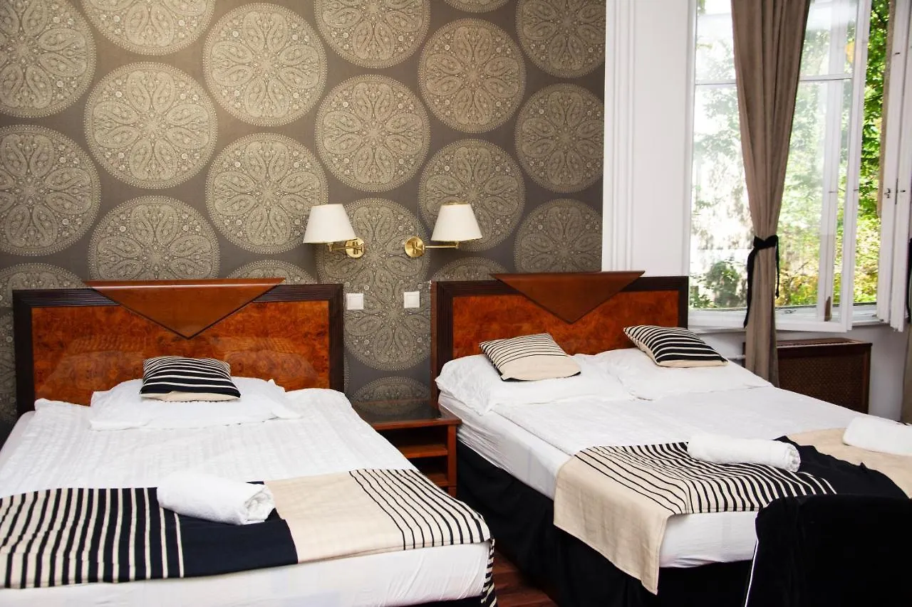 Evergreen Budapest Guest House