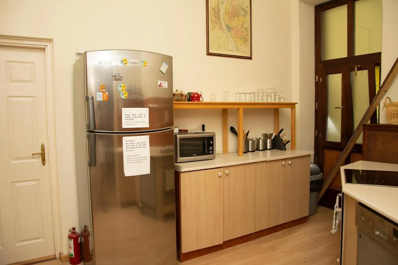 Evergreen Budapest Guest House 3*,