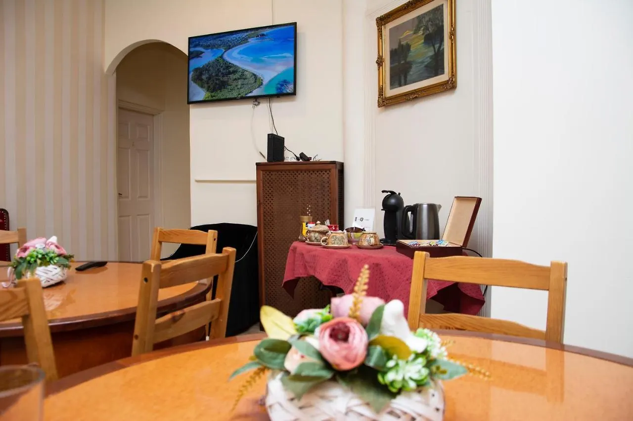 Evergreen Budapest Guest House Węgry