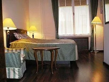 Evergreen Budapest Guest House