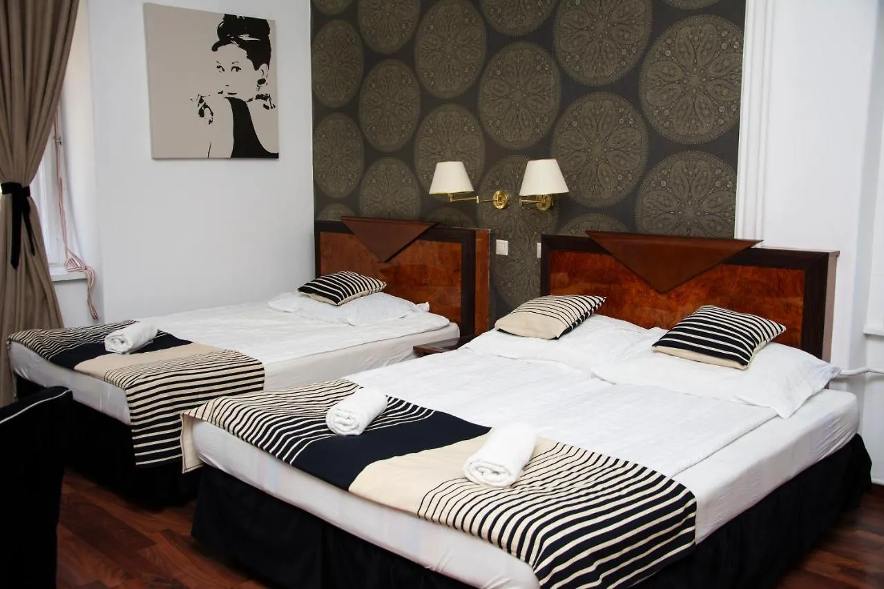 Evergreen Budapest Guest House